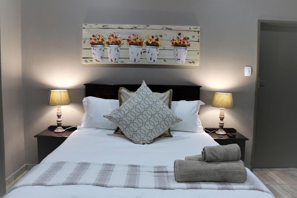 Hummingbird'S Nest Hotel Mbombela Ngoại thất bức ảnh